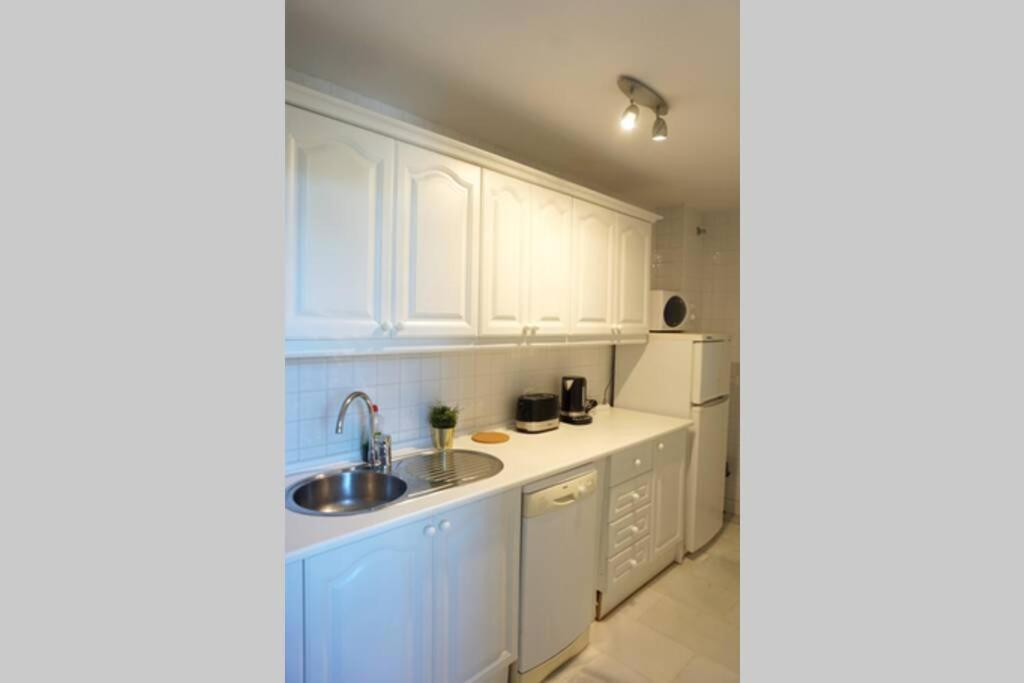 Beachside Apartment Mi Capricho Portal 7 Sitio de Calahonda エクステリア 写真