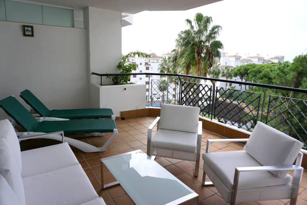 Beachside Apartment Mi Capricho Portal 7 Sitio de Calahonda エクステリア 写真