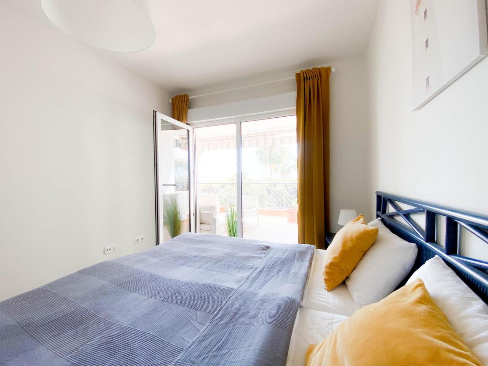 Beachside Apartment Mi Capricho Portal 7 Sitio de Calahonda エクステリア 写真
