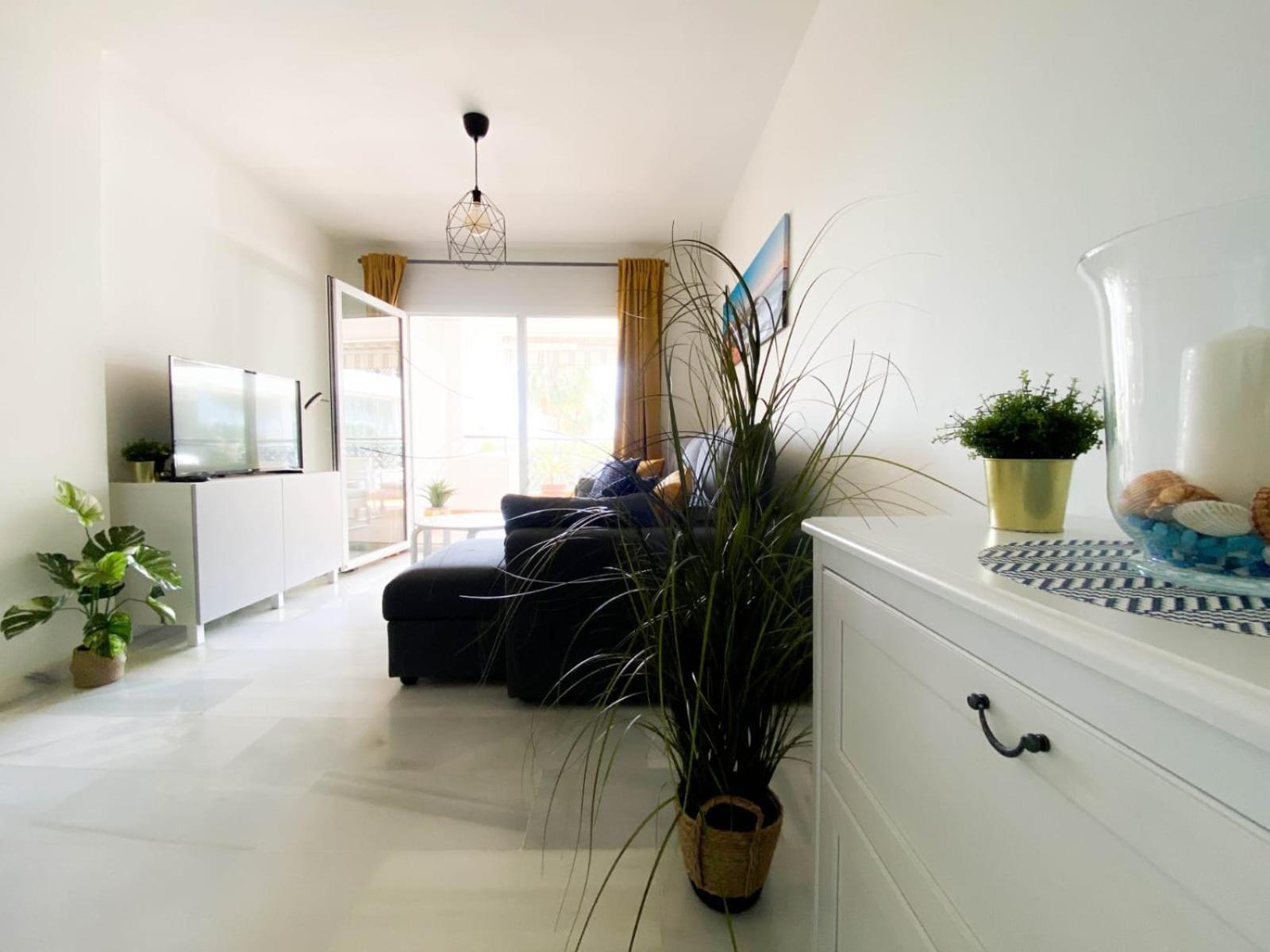 Beachside Apartment Mi Capricho Portal 7 Sitio de Calahonda エクステリア 写真